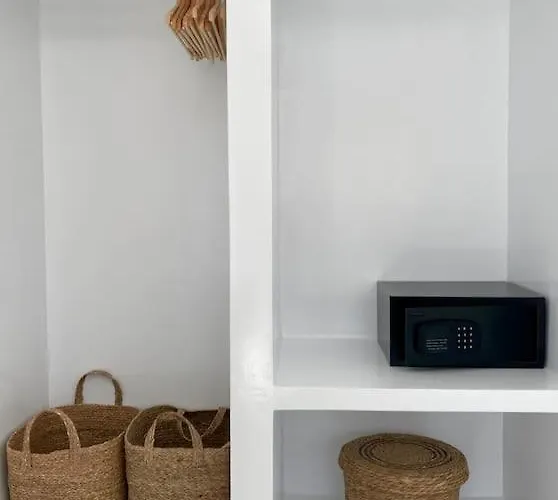 Artemis Sky * Antíparos